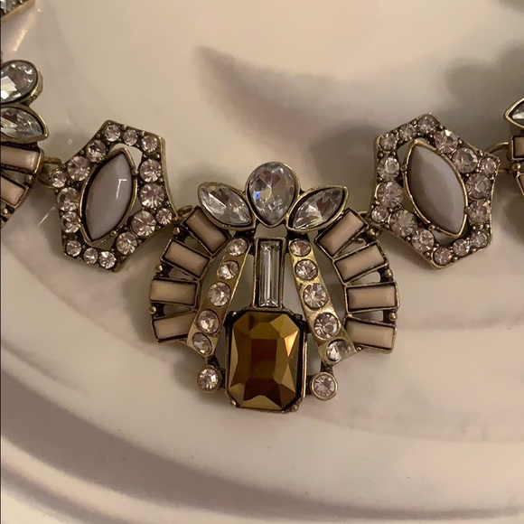 New York and Co. Statement Necklace - NWT - Picture 2 of 4